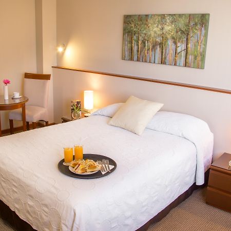 Hotel Park Suites Лима Екстериор снимка