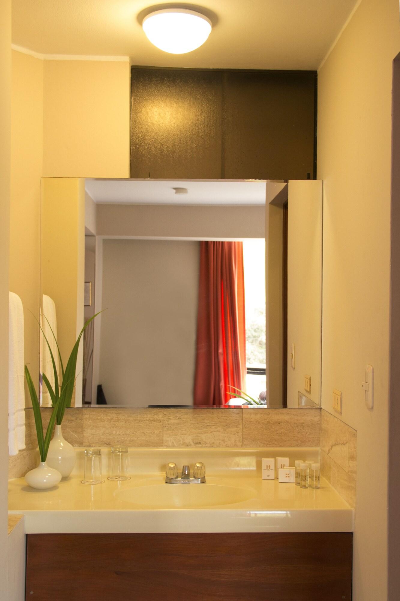 Hotel Park Suites Лима Екстериор снимка