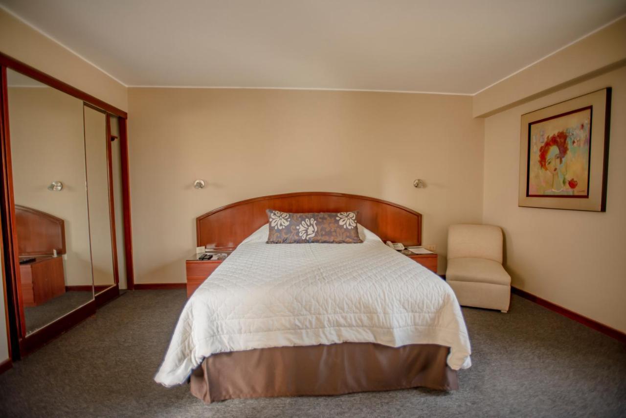 Hotel Park Suites Лима Екстериор снимка