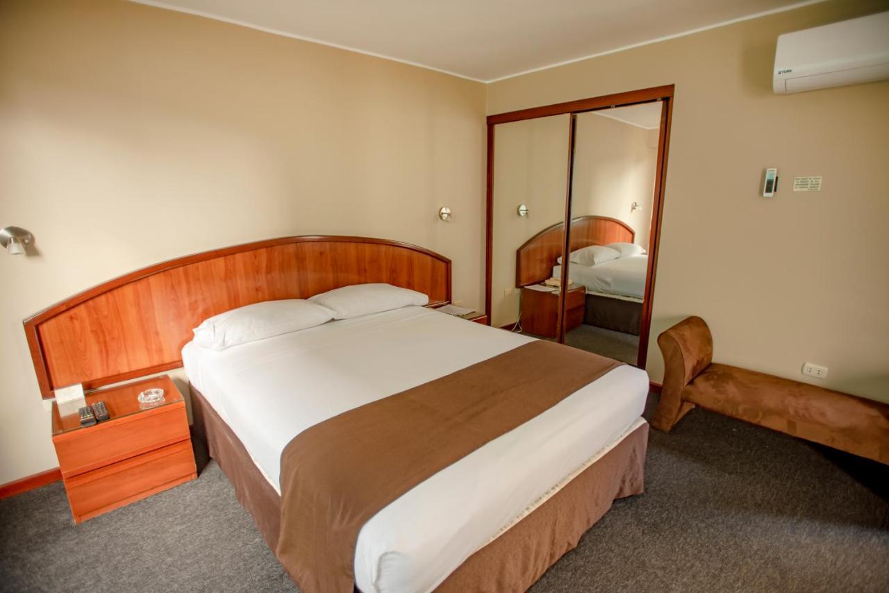 Hotel Park Suites Лима Екстериор снимка