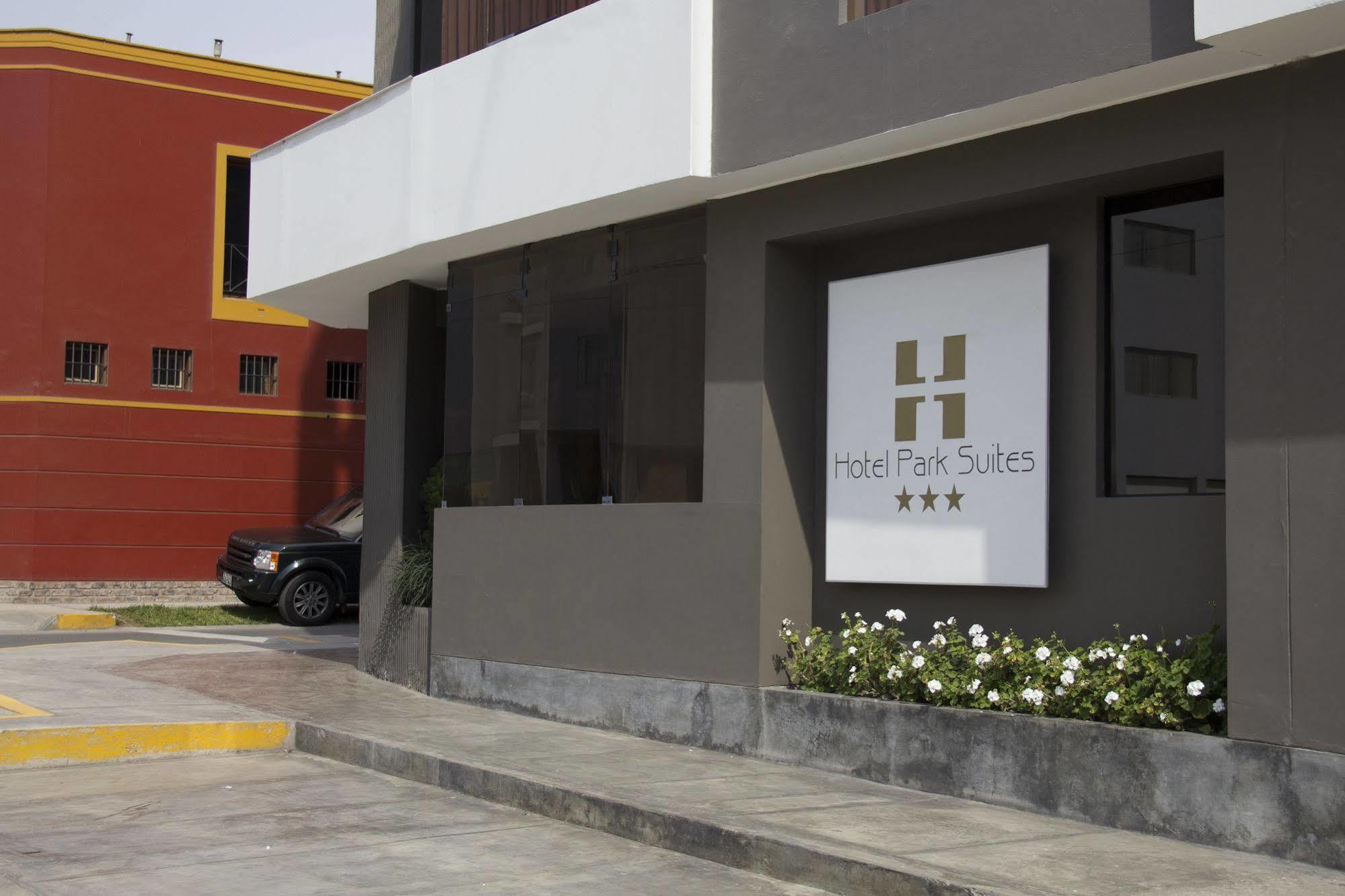 Hotel Park Suites Лима Екстериор снимка