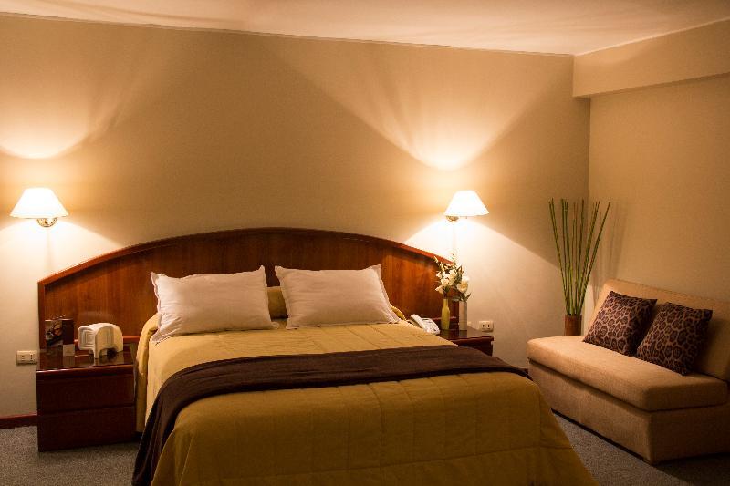 Hotel Park Suites Лима Екстериор снимка